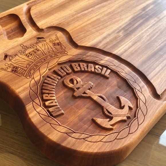 Tábua personalizada com logo