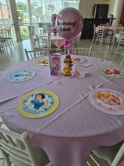 Centro de Mesa Princesas