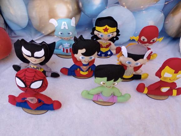 Centro de Mesa Super Heróis e Vingadores
