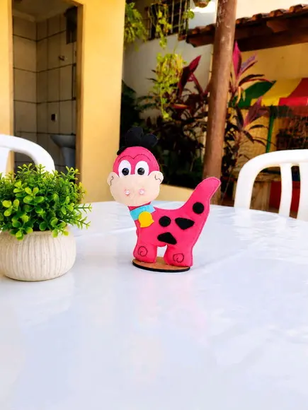 Centro de Mesa Pedrita em Feltro