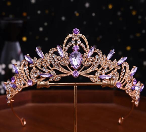 Tiara Coroa de Noiva Casamento Miss Debutante Dourado Lilas