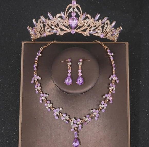 Conjunto Coroa Colar Brinco Noiva Debutante Dourado Lilas