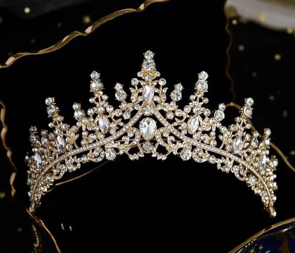 Coroa Tiara Dourado Dama Noiva Bale Princesa Miss 15 Anos