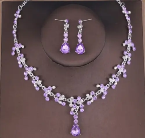 Conjunto Colar e Brincos Lilas com Prata Miss Dama 15 Anos