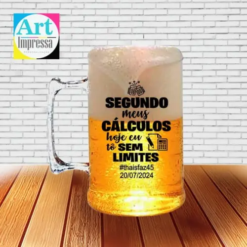 Caneca de Chopp Acrílica Personalizada 45 Anos Segundo Meus Cálculos 500ml