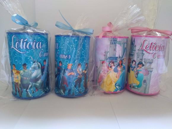 Cofrinho Personalizado Principes e Princesas