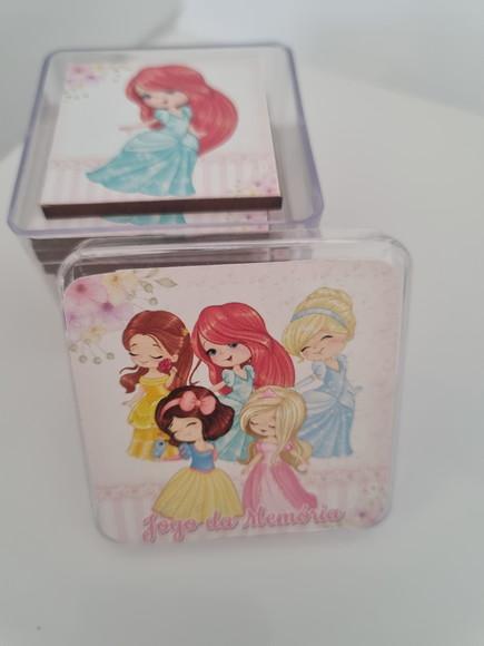 Jogo da Memória Princesas Cute
