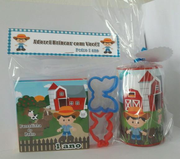 Kit Cofrinho e Massinha Fazendinha
