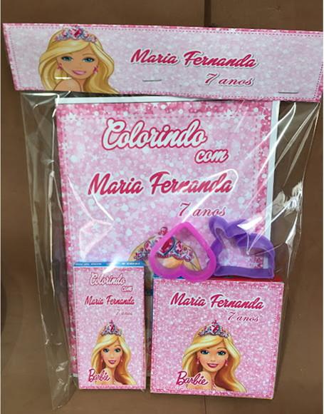 Kit Colorir com Massinha Barbie e Ken