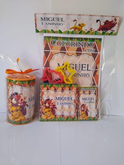 Kit Colorir com Massinha e Cofrinho Rei Leão