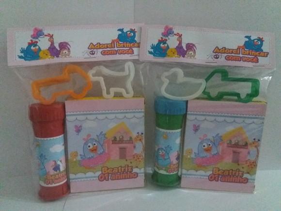 Kit Massinha e Bolinha de Sabão Galinha Pintadinha Rosa