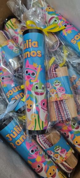 Kit Pega Vareta e Corda de Pular Baby Shark