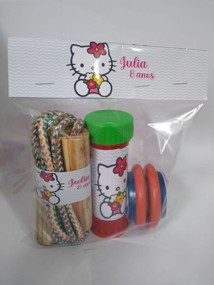 Kit Pula Corda, Ioiô e Bolinha de Sabão Hello Kitty