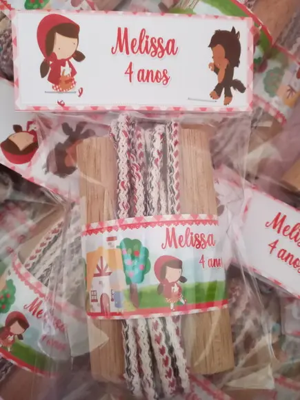 Corda de Pular Chapeuzinho Vermelho