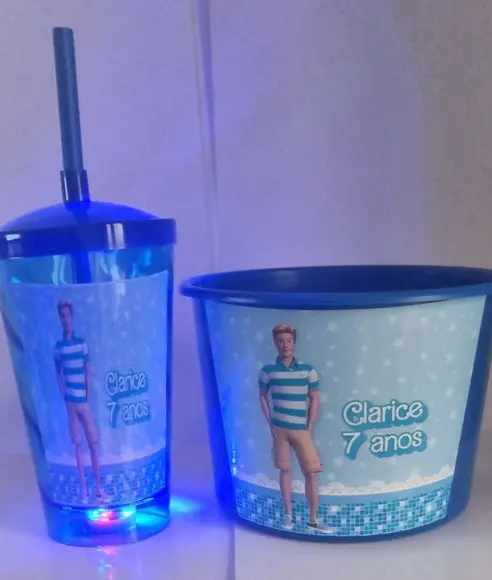 Kit Cineminha Barbie e Ken com Copo com Led
