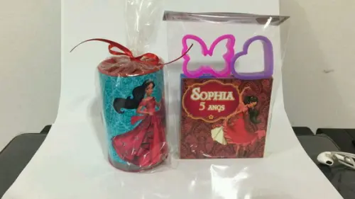 Kit Cofrinho e Massinha Elena de Avalor