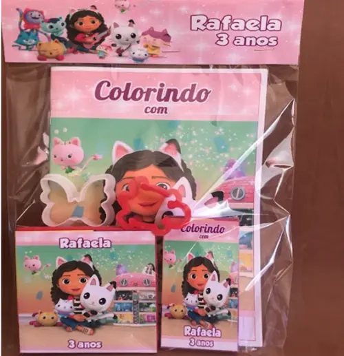 Kit Colorir com Massinha Casa Magica Gaby