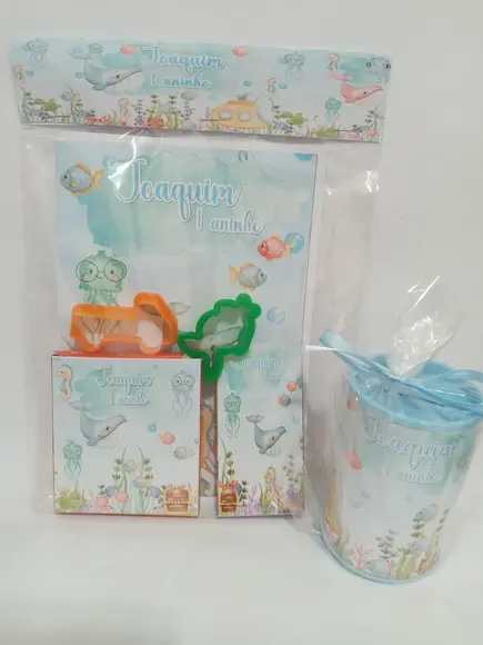 Kit Colorir com Massinha e Cofrinho Fundo do Mar