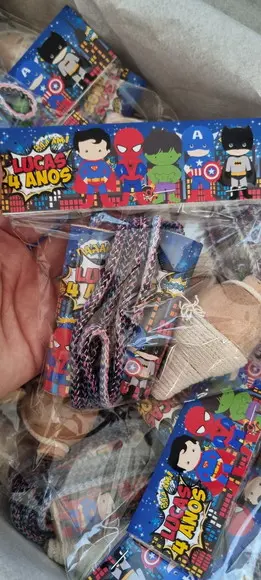 Kit Corda Personalizada e Pião Super Herois
