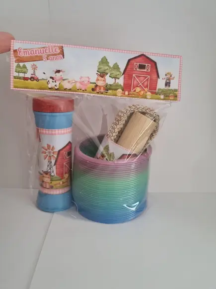 Kit Mola e Corda de Pular e Bolinha de Sabão Fazendinha