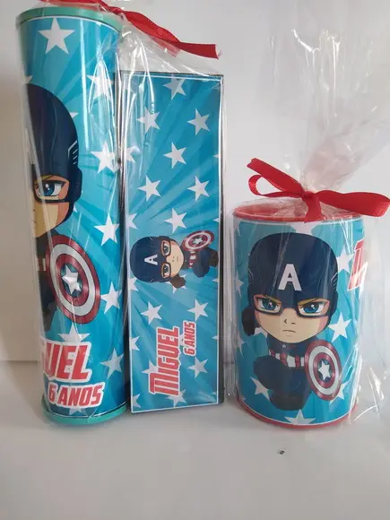 Kit Pega Vareta Dominó e Cofrinho Capitão America