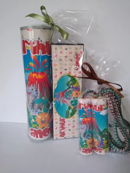 Kit Pega Vareta Dominó e Corda Personalizada Dinossauro