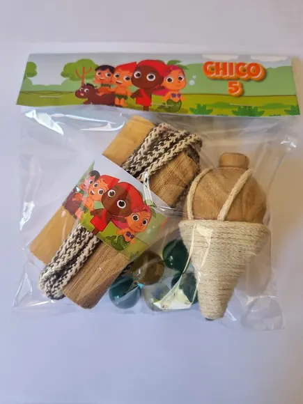 Kit Pião Corda e Bolinha de Gude Turma da Floresta