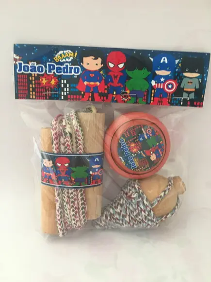 Kit Pião, Corda, Ioiô Super Herois