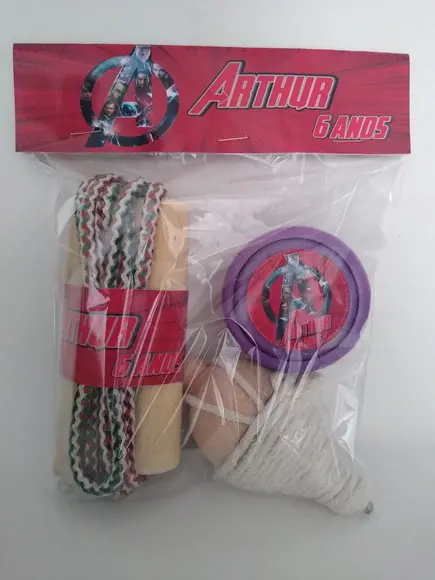 Kit Pião, Corda, Ioiô Vingadores