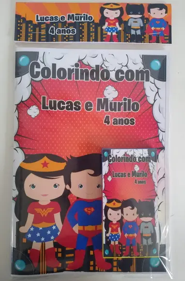 Livro de Colorir c/ Giz Super Herois Cute