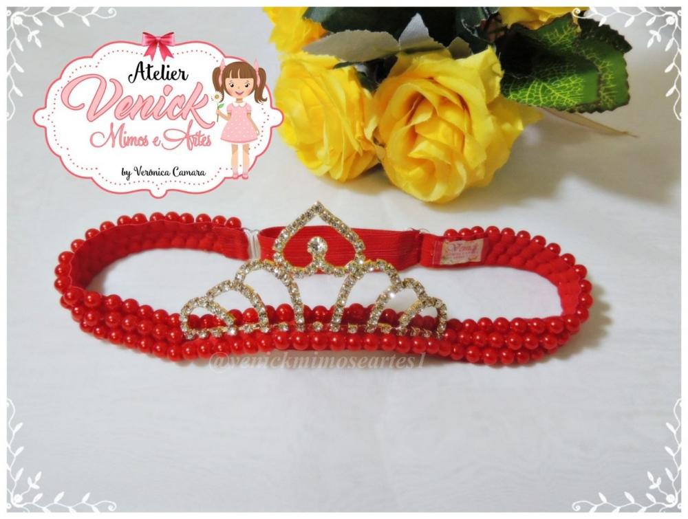 Faixa bordada de perolas com coroa de princesa Dourada