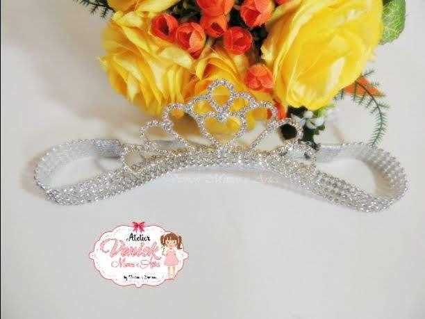 Faixa de luxo em strass com coroa de princesa prata ou dourada