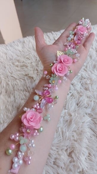 Faixa de Luxo Bordada com flores e borboletas - Jardim Encantado