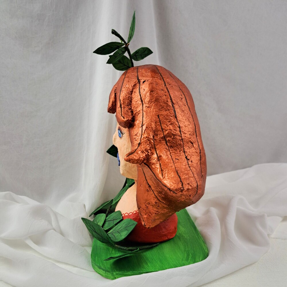 Busto em Papel Machê Feminino – Alma da Natureza