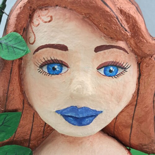 Busto em Papel Machê Feminino – Alma da Natureza