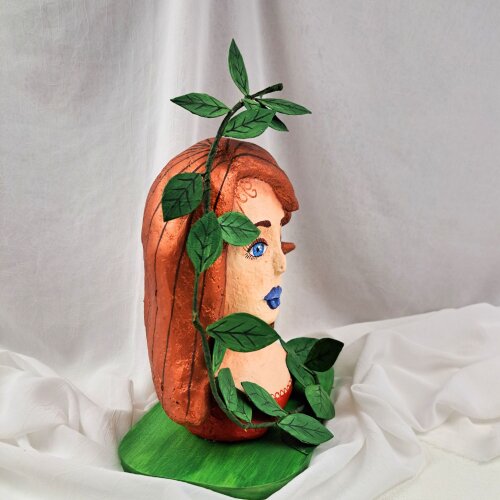 Busto em Papel Machê Feminino – Alma da Natureza