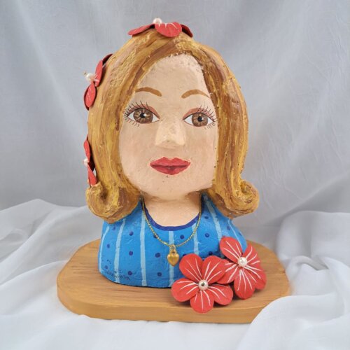 Busto em Papel Machê Feminino – Menina flor - Cópia