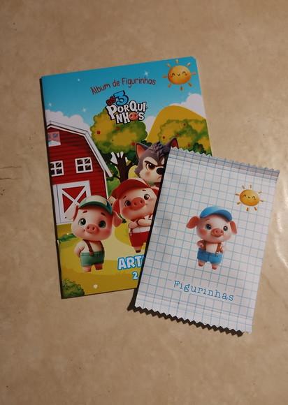 20 Álbum de Figurinhas 3 Porquinhos com Desenhos de Colorir