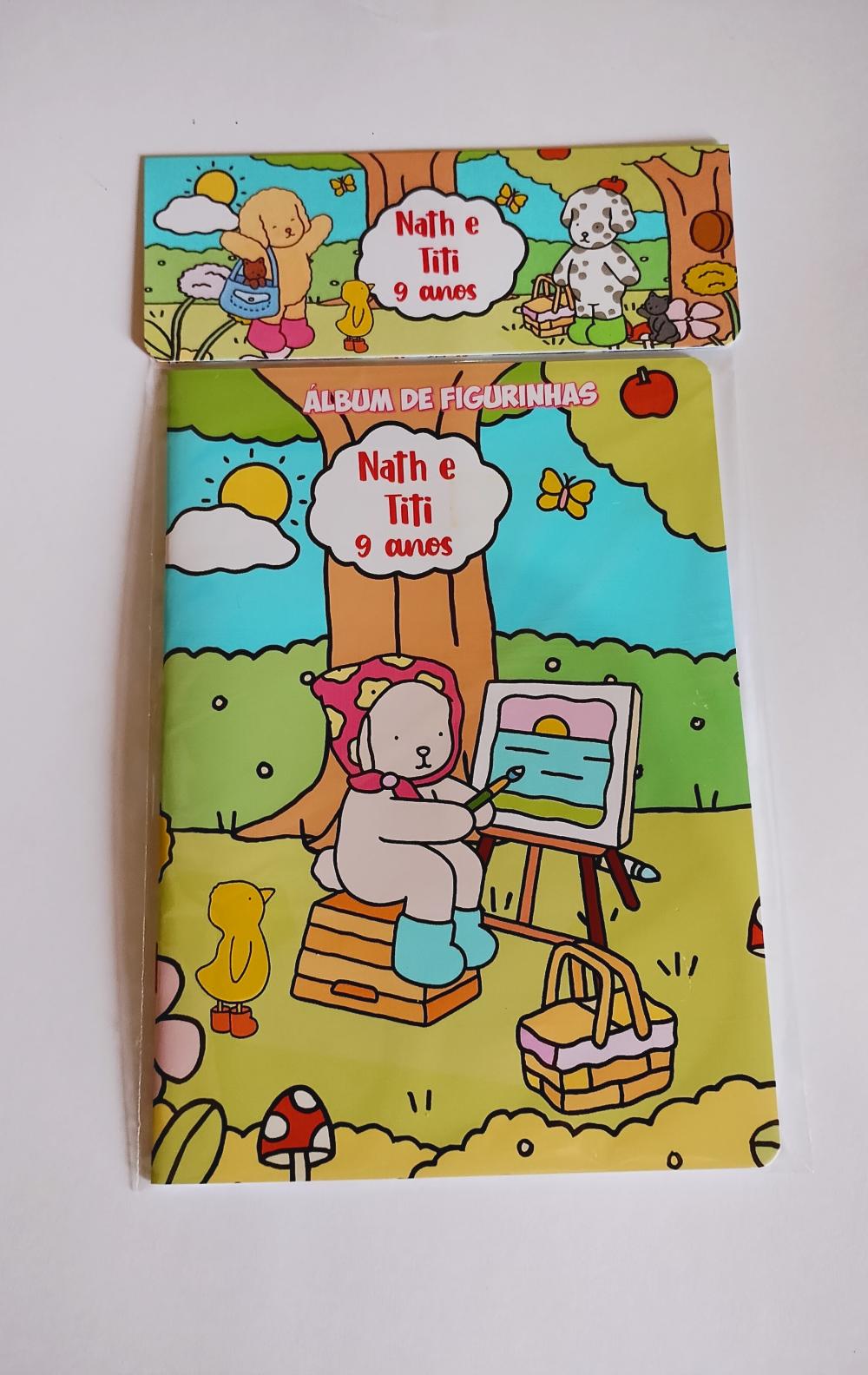 Álbum de Figurinhas e Desenhos de Colorir Barbie