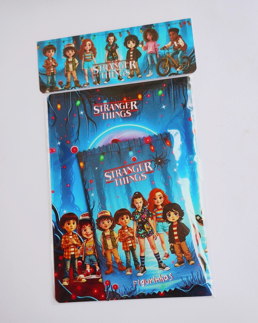 Álbum com Figurinhas Stranger Things Lembrancinha Colorir