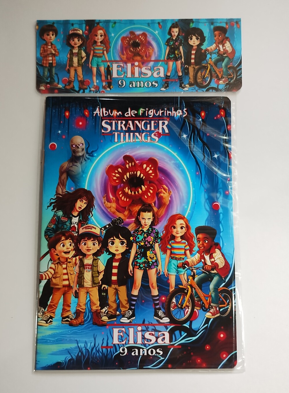 Álbum com Figurinhas Stranger Things Lembrancinha Colorir