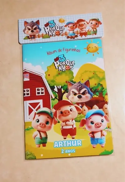 Álbum de Figurinhas e Desenhos de Colorir 3 Porquinhos