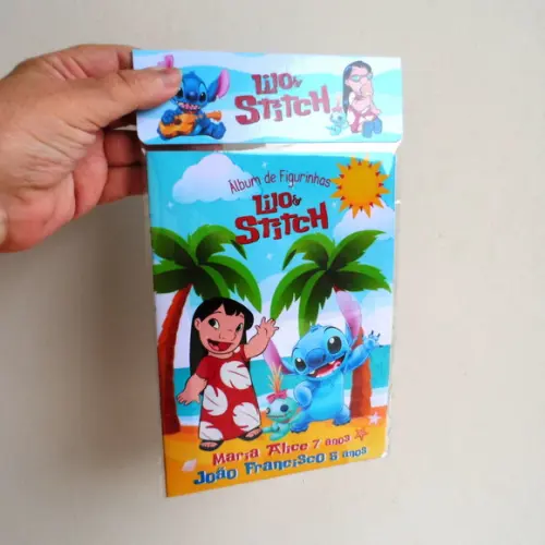 Álbum de Figurinhas e Desenhos de Colorir Lilo Stitch