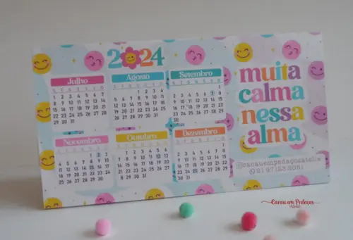 Calendário de Mesa 2024 com Mensagem Ano Novo Brinde