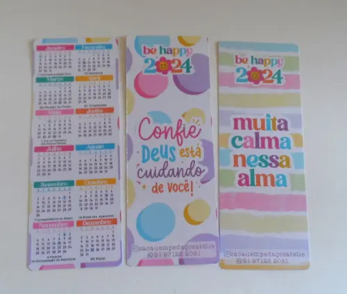 Calendário Marca Página 2024 com Mensagem Ano Novo Brinde