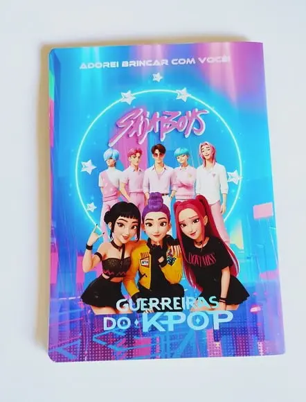 Guerreiras Kpop Álbum com Figurinhas Desenho Colorir Huntrix