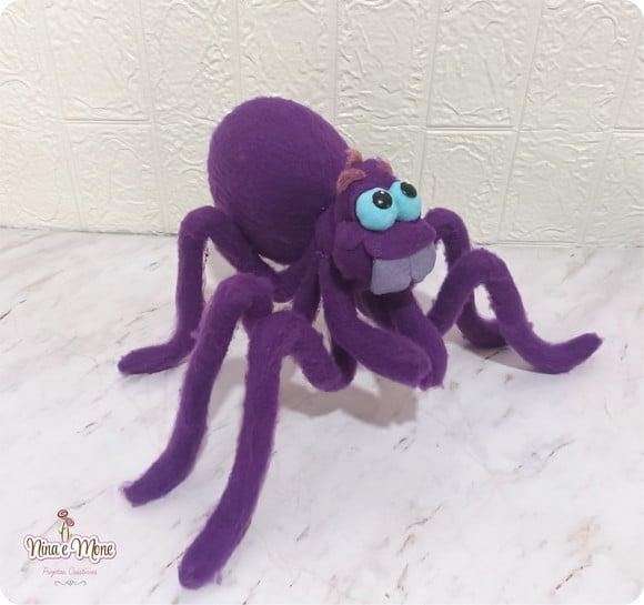 Aranha Frank de Feltro - Tema Próxima Parada Lar Doce Lar