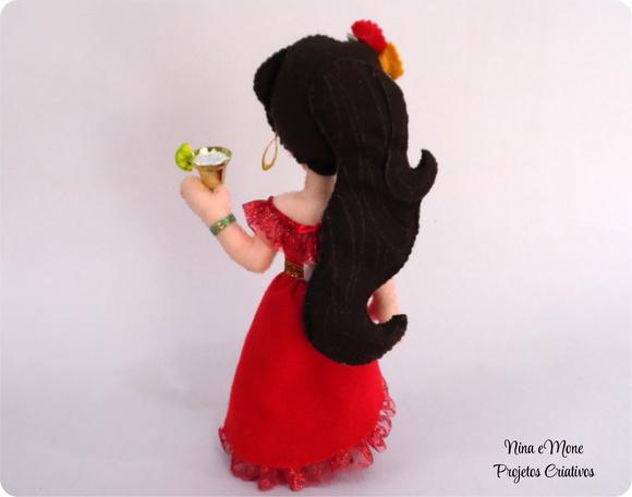 Boneca Elena de Avalor de feltro
