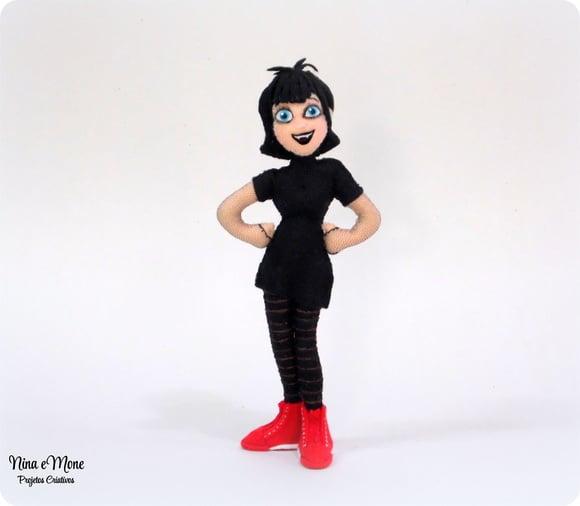 Boneca Mavis de Feltro (transilvania)