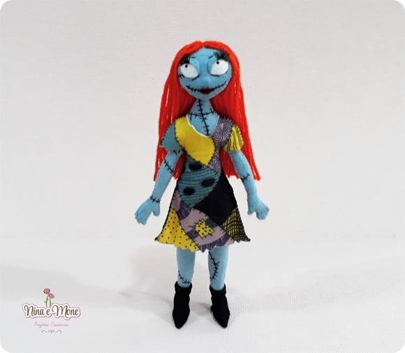 Boneca Sally de feltro